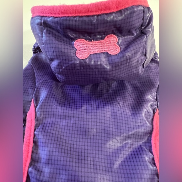 Designer Fleece Lined Nylon Jacket with Hood. - Picture 11 of 11